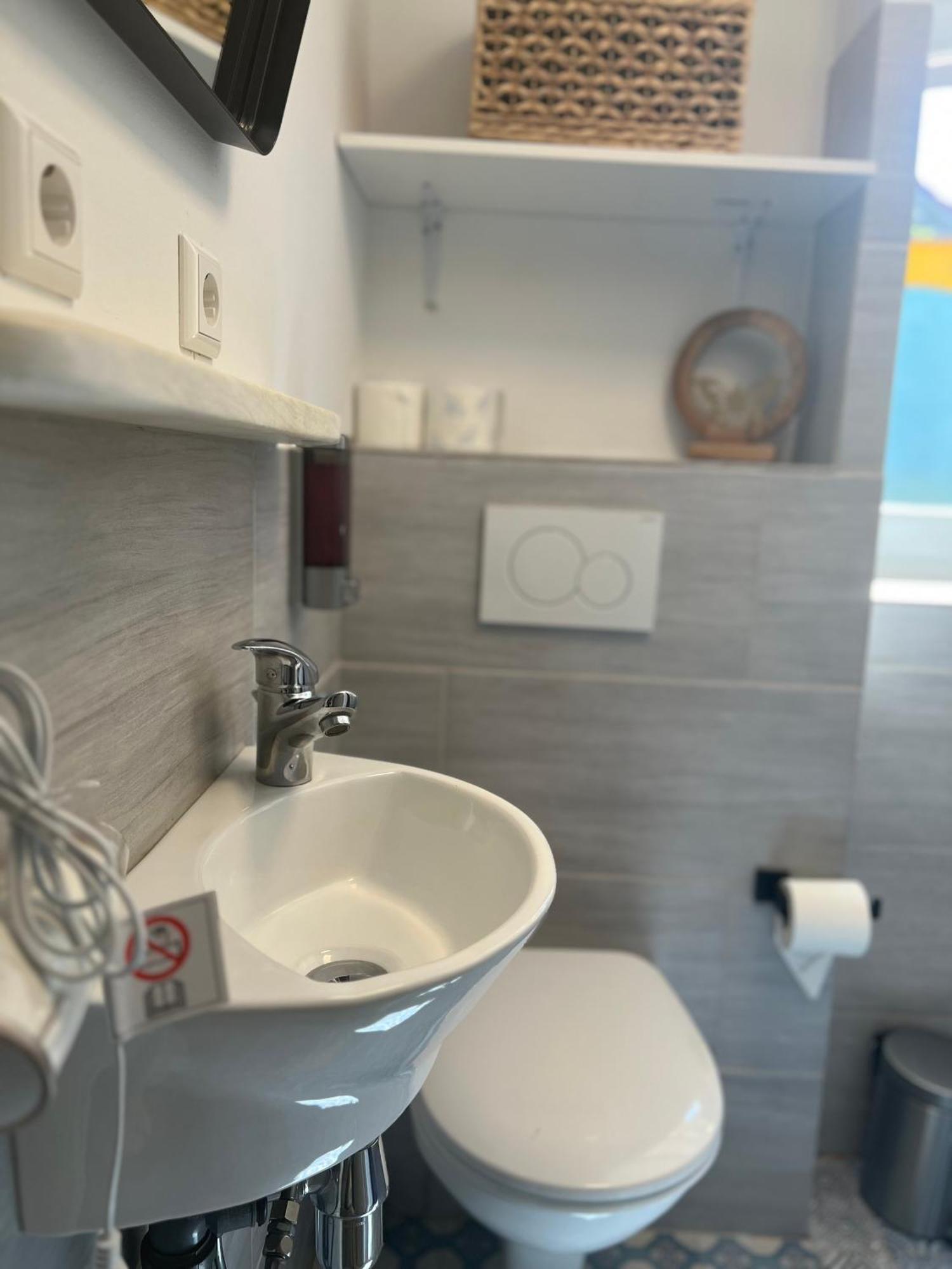 Hilde Apartments Rheinhausen Kültér fotó